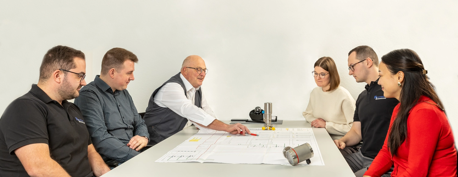 Reuters Ingenieur Gmbh - Anlagenplanung - Bürobesprechung